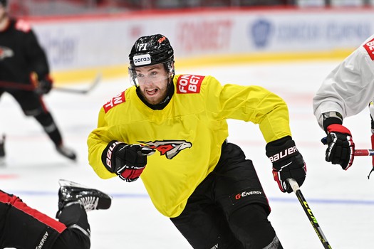 Тренировка «Авангарда» перед матчем с «Трактором»