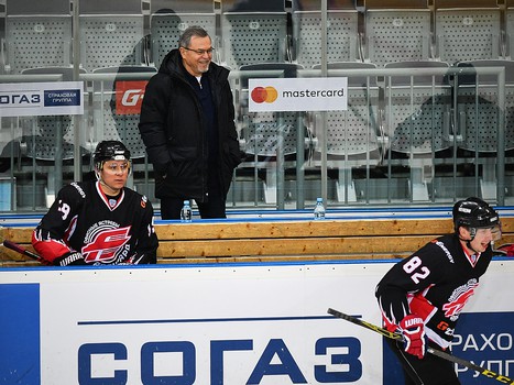 "Офисные Ястребы" - Правительство Омской области 9:2