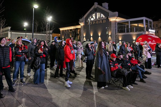 Фан-зона «Авангарда» в Городском саду
