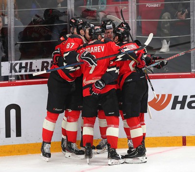 01.03.2020. 1/4 финала Конференции Восток, 1 матч. «Авангард» - «Салават Юлаев» 5:2