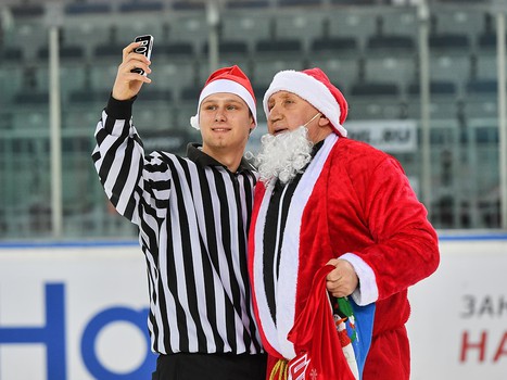 Предновогодний матч "Офисных Ястребов"