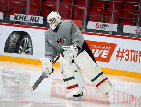 Новичок «Авангарда»: вратарь Эмиль Гарипов