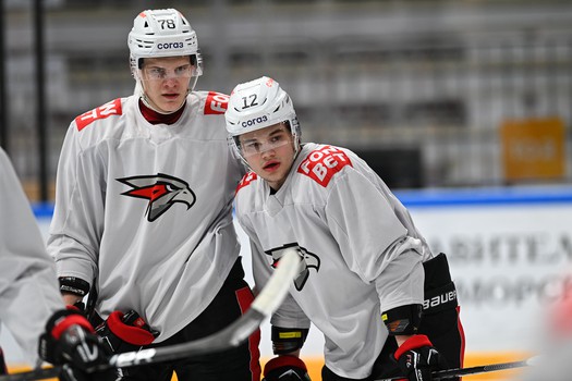 Тренировка «Авангарда» перед матчем во Владивостоке