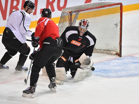 Тренировка "Авангарда" перед стартом турнира в Ярославле