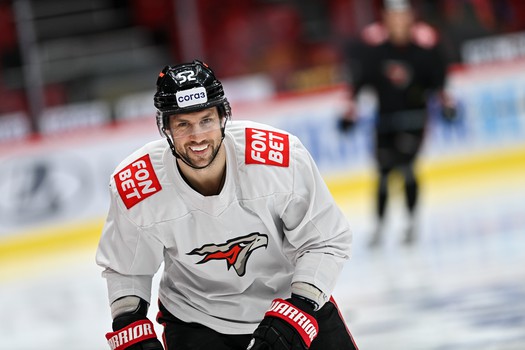 Раскатка «Авангарда» перед пятым матчем серии с «Сибирью»