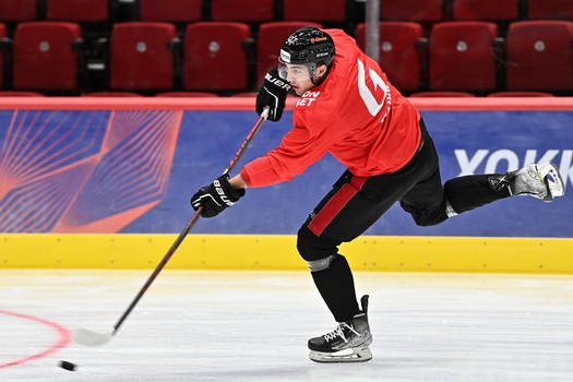 Первая ледовая тренировка «Авангарда»