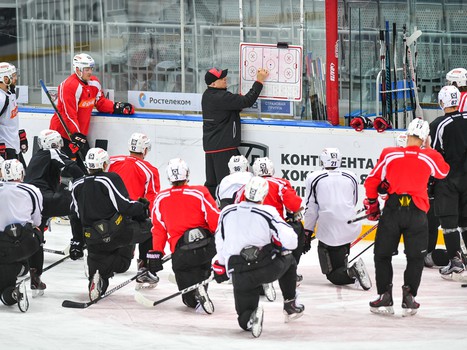 Тренировка "Авангарда" перед заключительным выездом "регулярки"