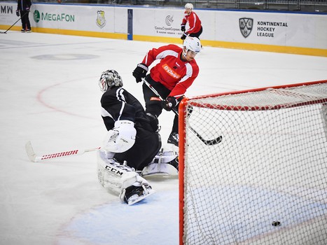 Раскатка "Авангарда" перед выездным матчем против "Слована"