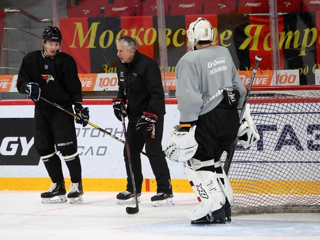 Раскатка «Авангарда» перед матчем с «Салаватом Юлаевым»