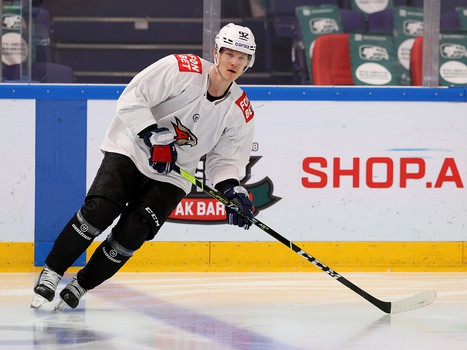 Первая тренировка Никиты Сошникова в «Авангарде»