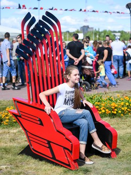 "Территория Авангарда". Часть 1. Площадь у арены