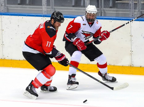 Сборная «Авангард» - Сборная «Газпром нефть» 10:4