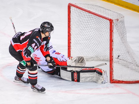 10.04.2015 "Авангард" - "Омские Ястребы" 5:4