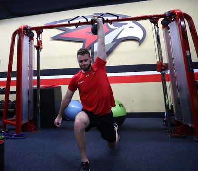 «Авангард» возобновил тренировки. Первое занятие по катанию