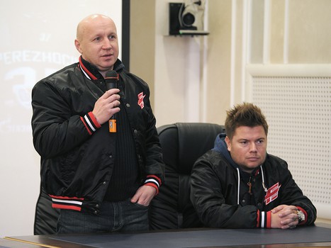 "Авангард" побывал с экскурсией на омском нефтезаводе