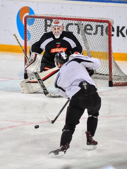 "Авангард" готовится к сибирскому дерби