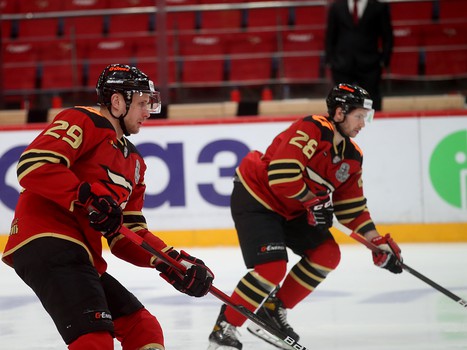 02.03.2021. 1/4 финала, 1 матч. «Авангард» - «Автомобилист» 3:0