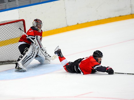 Сборная «Авангард» - Сборная «Газпром нефть» 10:4