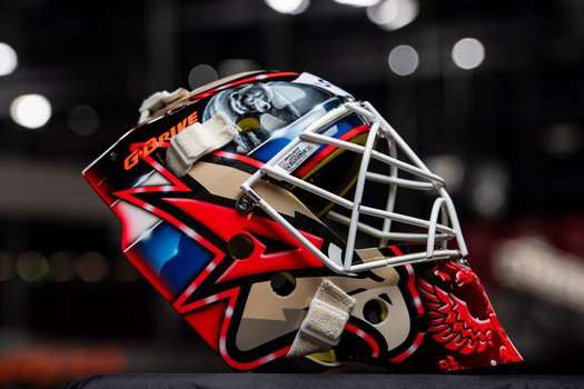 Новые шлемы вратарей «Авангарда»