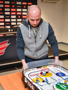 "Кубок фаната" по настольному хоккею