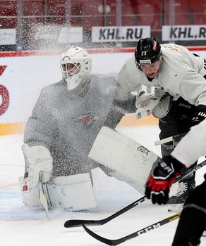 Новичок «Авангарда»: вратарь Эмиль Гарипов