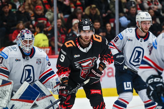 28.12.2025. «Авангард» - «Лада» 4:3 Б