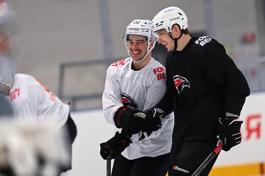 Тренировка «Авангарда» перед матчем в Новосибирске