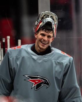 Тренировка «Авангарда» перед матчем с «Трактором»