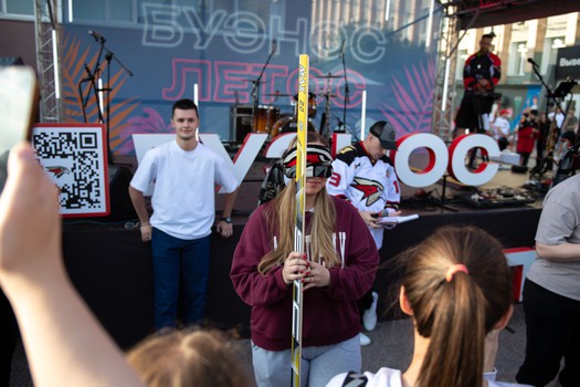 Дмитрий Рашевский в Омске на вечеринке Буэнос Летос