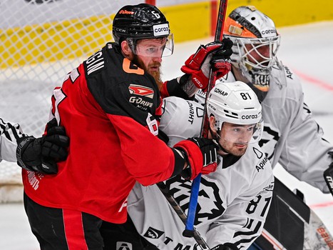 25.01.2023. «Авангард» - «Трактор» 2:4