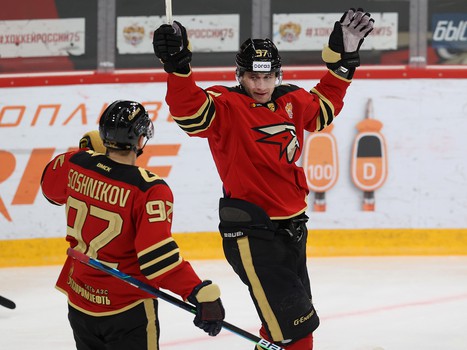 30.11.2021. «Авангард» - «Нефтехимик» 6:1