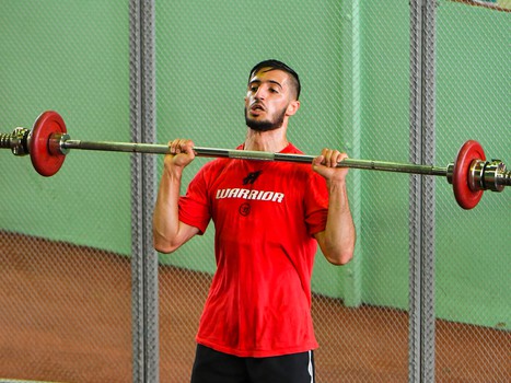 Силовой фортлег в легкоатлетическом манеже