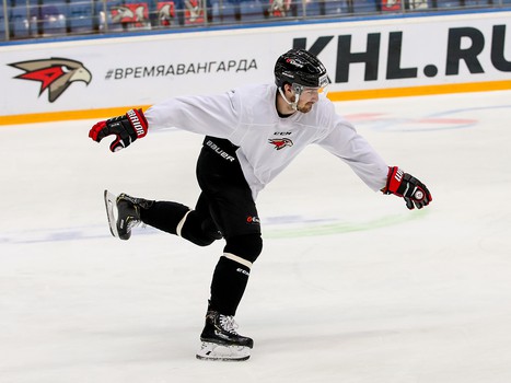 Катания «Авангарда» с семьями