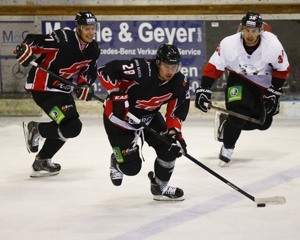 Первая победа нового сезона. "Авангард" - "Трактор" 2:1ОТ