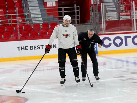 Тренировка «Авангарда» в Екатеринбурге перед третьим матчем серии с «Автомобилистом»