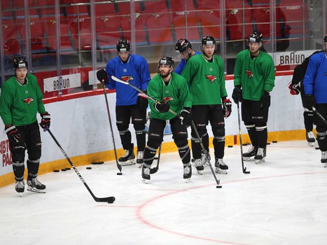 Раскатка «Авангарда» перед матчем с «Трактором»