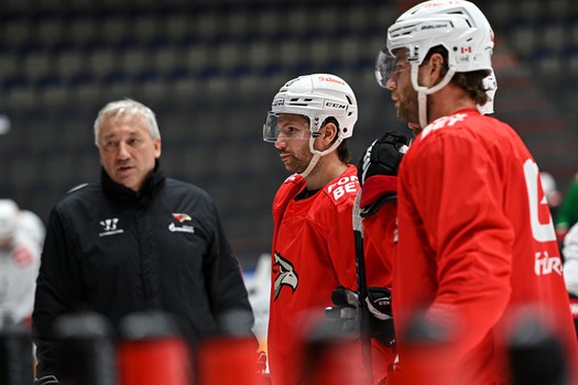 Тренировка «Авангарда» в Хабаровске