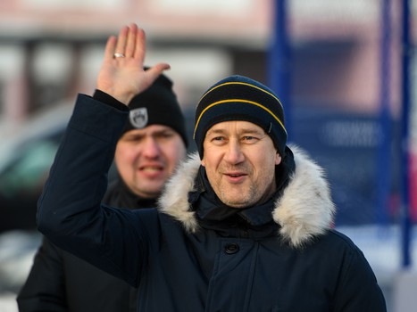 Новая хоккейная коробка в Омске