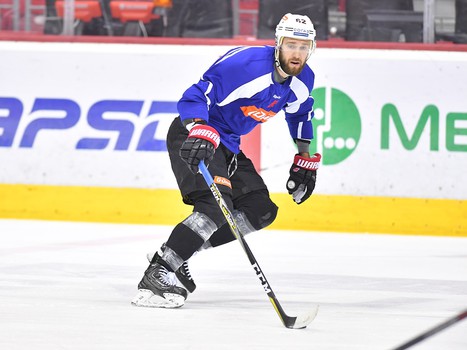 Раскатка "Авангарда" перед выездным матчем с "Трактором"