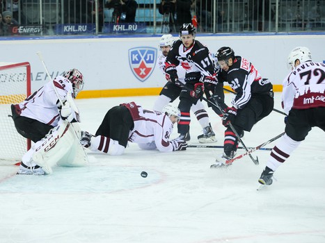 12.11.2015. "Авангард" - "Динамо" Р 2:3Б