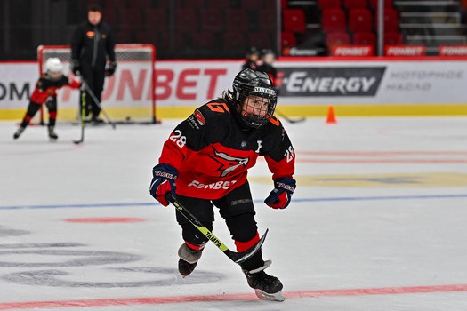 Тренировка воспитанников Хоккейной Академии «Авангард» 2019 года рождения на G-Drive Арене