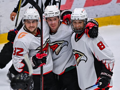 27.07.2022. Товарищеский матч. «Авангард» - «Омские Крылья» 3:2