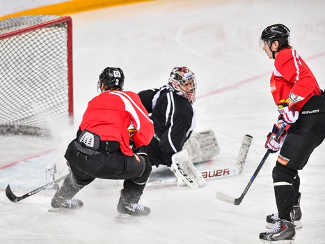 Раскатка "Авангарда" перед матчем с минским "Динамо"