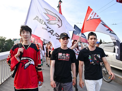 Артём Блажиевский на вечеринке Буэнос Летос