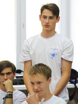 Юнас Анелев и Андре Петерссон в "Летней академии наук"