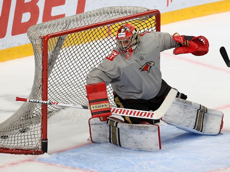 Тренировка «Авангарда» перед матчем с «Нефтехимиком»