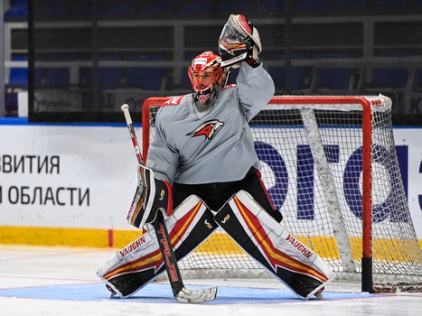 Раскатка «Авангарда» перед матчем в Нижнем Новгороде