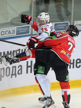 19.10.2013 "Металлург" (Нк) - "Авангард"