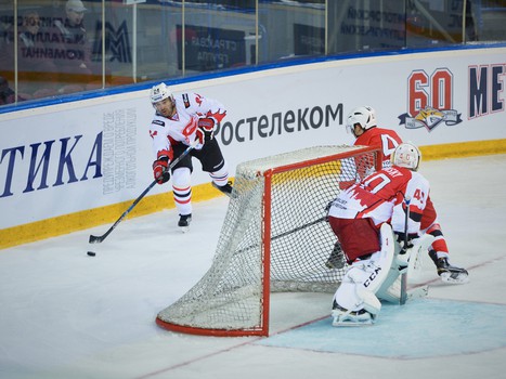 Мемориал Ромазана-2015. "Авангард" - "Автомобилист" 1:3