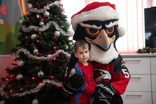 «Авангард» в гостях у болельщиков из гематологического отделения ОДКБ